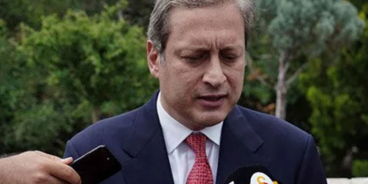 Galatasaray Başkanı Burak Elmas: Aile içinde görüşerek Marcao’ya gereken cezayı vereceğiz