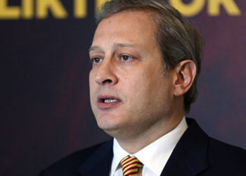 Galatasaray Başkanı Burak Elmas'tan PFDK'ya: Size savunma yapmayı zül addederim