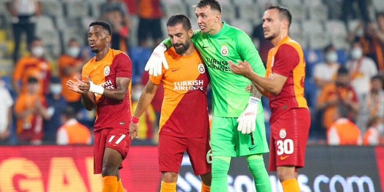 Galatasaray, Randers maçında ilk 11'ler belli oldu