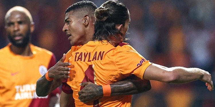Galatasaray, UEFA Avrupa Ligi'nde gruplara kaldı