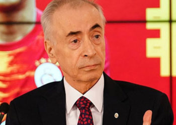 Galatasaray'ın eski başkanı Mustafa Cengiz hastaneye kaldırıldı