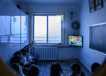 Gıda kıtlığı yaşanan Kuzey Kore, çocukları çizgi film aracılığıyla obeziteye karşı uyardı