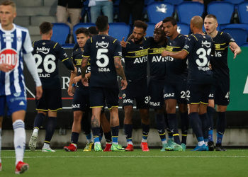 Helsinki'yi deplasmanda 5-2 yenen Fenerbahçe, UEFA Avrupa Ligi'nde gruplara kaldı