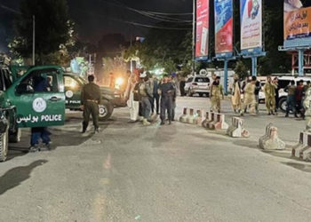 Kabil'de Savunma Bakanı Muhammedi'nin evinin önündeki bombalı saldırıda 8 kişi hayatını kaybetti