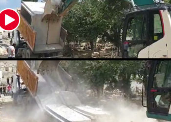 Kayyımın sel için getirttiği beton menfezler bir anda parçalandı