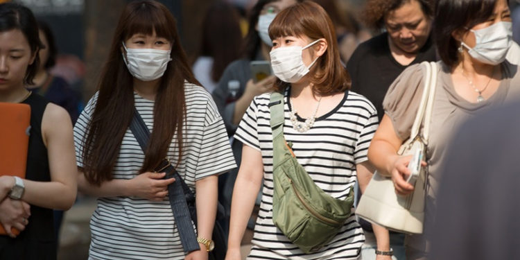 Koronavirüs salgınında dördüncü dalganın vurduğu Güney Kore'de şirketlere "uzaktan çalışın" çağrısı