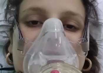 Koronavirüsle mücadelede başarılı olan ülkelerden Küba son günlerde neden zorlanıyor?