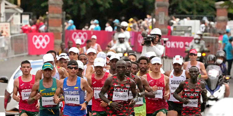 Maraton yarışında Yavuz Ağralı 52. olurken, Polat Kemboi Arıkan bitişi göremedi