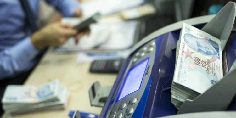 Memur ve memur emeklilerine verilecek zam yarın açıklanacak