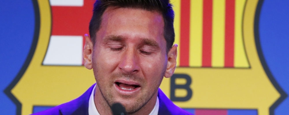 Messi Barcelona'ya gözyaşları içinde veda etti