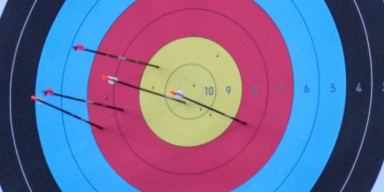 Okçulukta erkekler makaralı yay W1 kategorisinde Türkmenoğlu, dünya rekoru kırdı