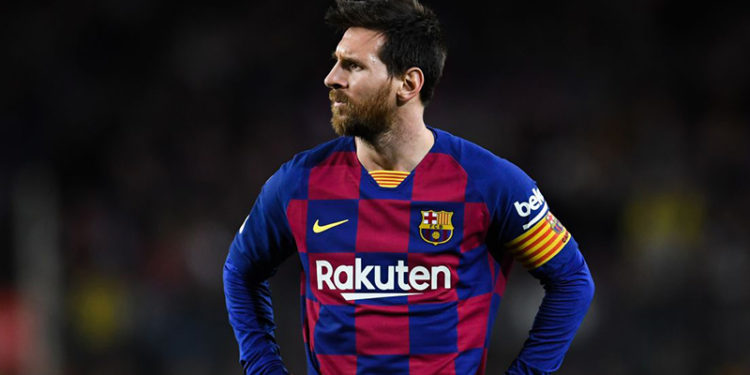 PSG, Messi için 10 futbolcu satacak