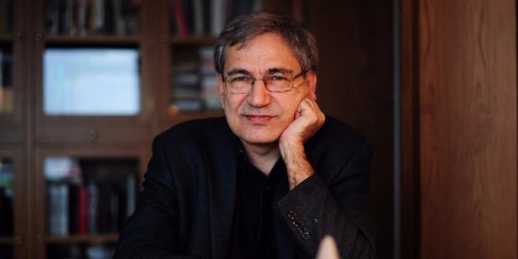 Pamuk: Sedat Peker'in dile getirdiği rezaletleri bir ailenin içine koyarsam bir roman çıkabilir