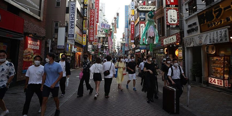 Paralimpik Oyunları öncesi Japonya'da en yüksek günlük Kovid-19 vaka sayısı saptandı