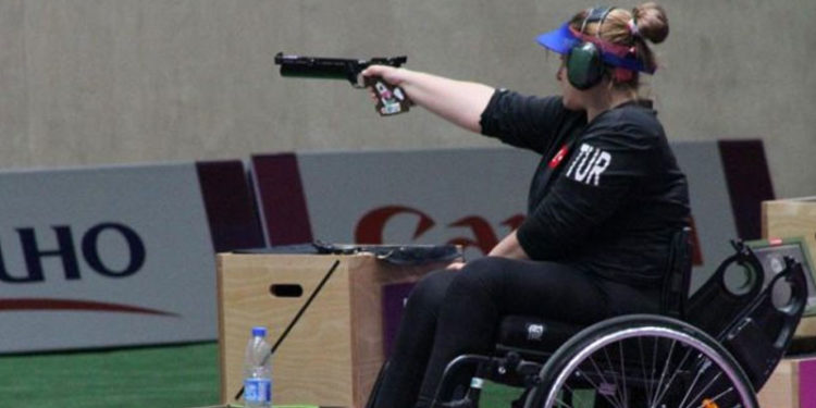 Paralimpik Oyunları'nda atıcılıkta Ayşegül Pehlivanlar gümüş madalya kazandı