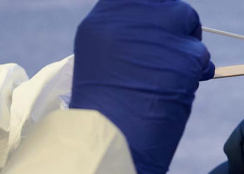 RKI'den çocuk ve aşılılara PCR testi uyarısı