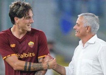 Roma-Trabzonspor maçı İtalya basınında: 'Mourinho sahneye tamamen hakim'