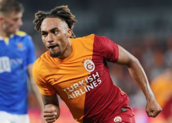 Sacha Boey, profesyonel futbol kariyerindeki ilk golü Galatasaray formasıyla attı