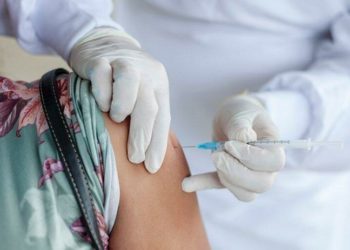 Sağlık Bakanı Koca'dan aşı açıklaması