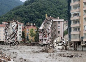 Sel felaketinde can kaybı 44’e yükseldi