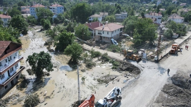 Selde yıkılan bir binanın müteahhidi için gözaltı kararı