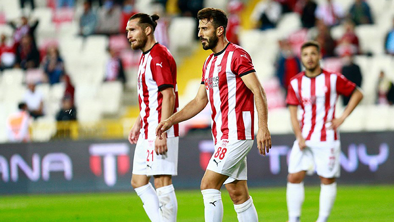 Sivasspor tur şansını zora soktu