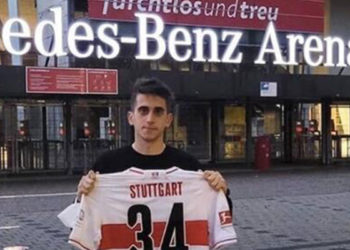Stuttgart, Ömer Faruk Beyaz'ın lisansını çıkartamadı