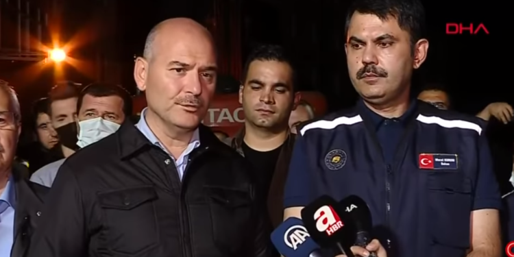 Süleyman Soylu: Afet sonrası en ufak bir mahcubiyet yaşamadık