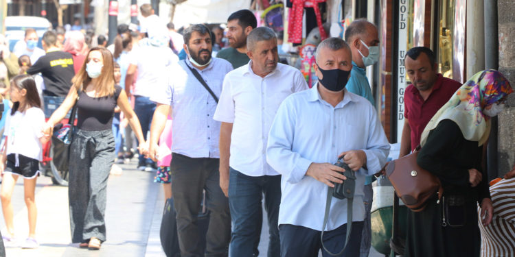 TTB Merkez Konsey üyesi Dr. Halis Yerlikaya: Pandemiyi kontrol altına alamazsak bedel öderiz, ölmeye devam ederiz!