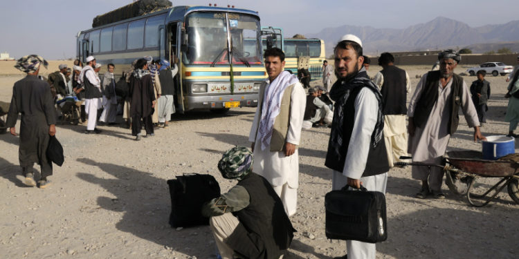 Taliban, ABD'yi "Afganistan vatandaşlarını ülkelerinden kaçmaları için teşvik etmekle" suçladı