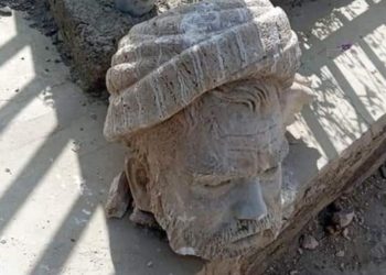 Taliban, Şii lider Abd&uuml;l Ali Mazari'nin heykelini patlayıcılarla yıktı