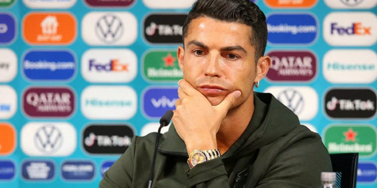 Teknik direktörü Allegri açıkladı: Ronaldo artık Juventus'ta oynamak istemiyor