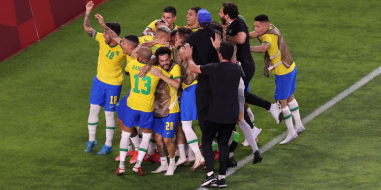 Tokyo 2020 | Erkekler futbolda şampiyon Brezilya