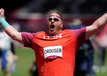 Tokyo 2020 | Gülle atmada Ryan Crouser, olimpiyat rekoru kırarak altın madalya kazandı