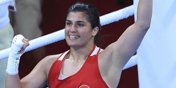 Tokyo Olimpiyat Oyunları'nda boksta kadınlar 69 kiloda Busenaz Sürmeneli, altın madalya kazandı