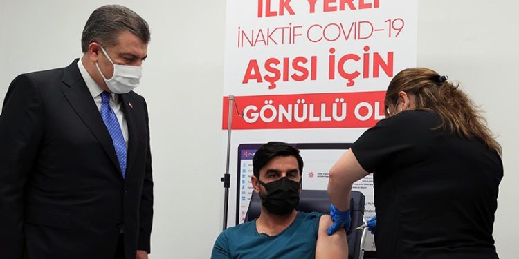 Turkovac aşısına gönüllü olmak için e-Nabız'dan başvurular başladı