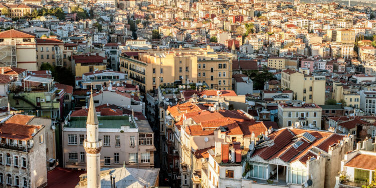 Türkiye genelinde konut satışları bir yılda yüzde 53 azaldı