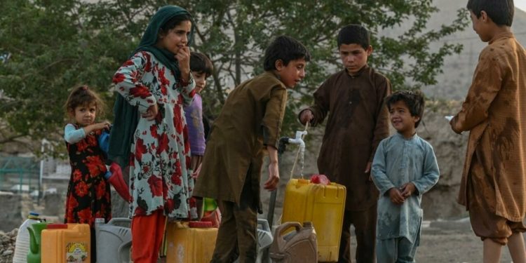 UNICEF: Afganistan'da son 72 saatte 27 çocuk öldürüldü