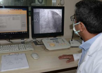 Uzman isimden kalp pili olan hastalar için 'aşı' uyarısı