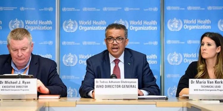 WHO direktörü: Üçüncü dozlar ertelenmeli