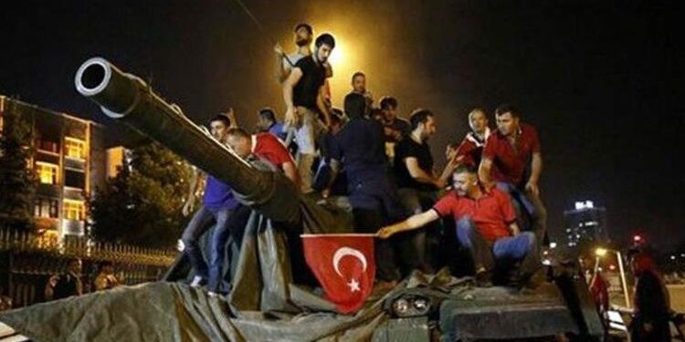 Fişleme listeleri ile 15 Temmuz’un sıkıyönetim direktifi pişti oldu