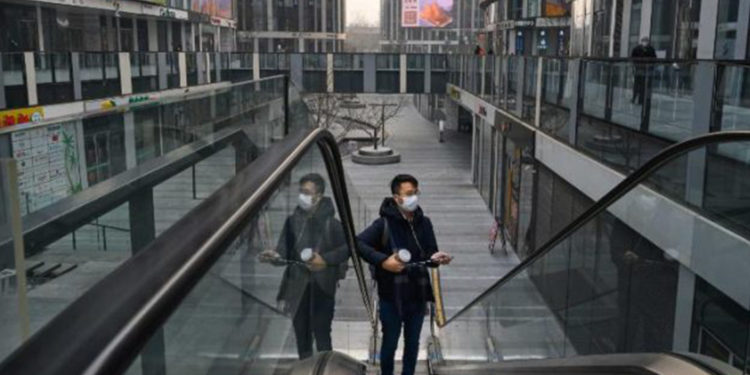 Çin'de ocak ayından bu yana en yüksek günlük Covid vakası kaydedildi