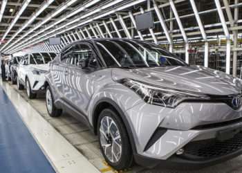 Çip krizi sürüyor: Toyota, Adapazarı'ndaki fabrikasında üretime 2 hafta ara verecek
