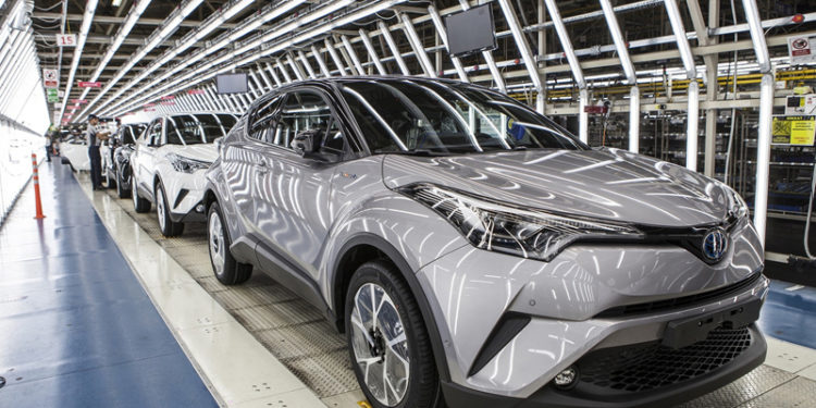 Çip krizi sürüyor: Toyota, Adapazarı'ndaki fabrikasında üretime 2 hafta ara verecek