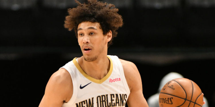 Ünlü NBA oyuncusu George Floyd gibi "nefes alamıyorum" dedi, elektrik vererek gözaltına aldılar