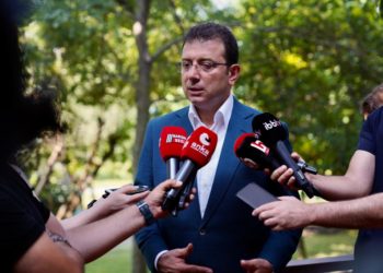 İmamoğlu: THK uçakları için bugün resmen başvuruyoruz