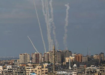 İnsan Hakları İzleme Örgütü: Hamas'ın İsrail'e roket fırlatması savaş suçu