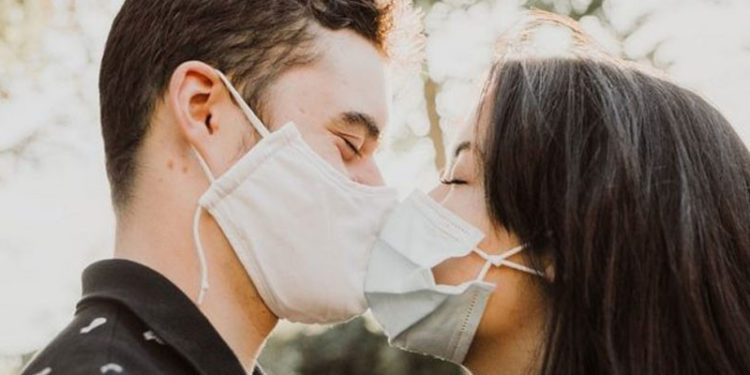 İnsanlar neden öpüşmeye başladı?