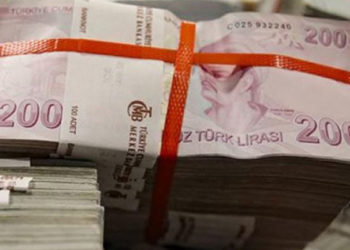 İsimleri açıklanmayan dört turizm şirketinin 7.8 milyar TL; iki enerji şirketinin 5.3 milyar TL borcu yeniden yapılandırıldı