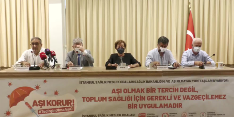 İstanbul'da sağlık örgütlerinden aşı çağrısı: Aşı bir tercih değil, toplum sağlığı için zorunluluktur!